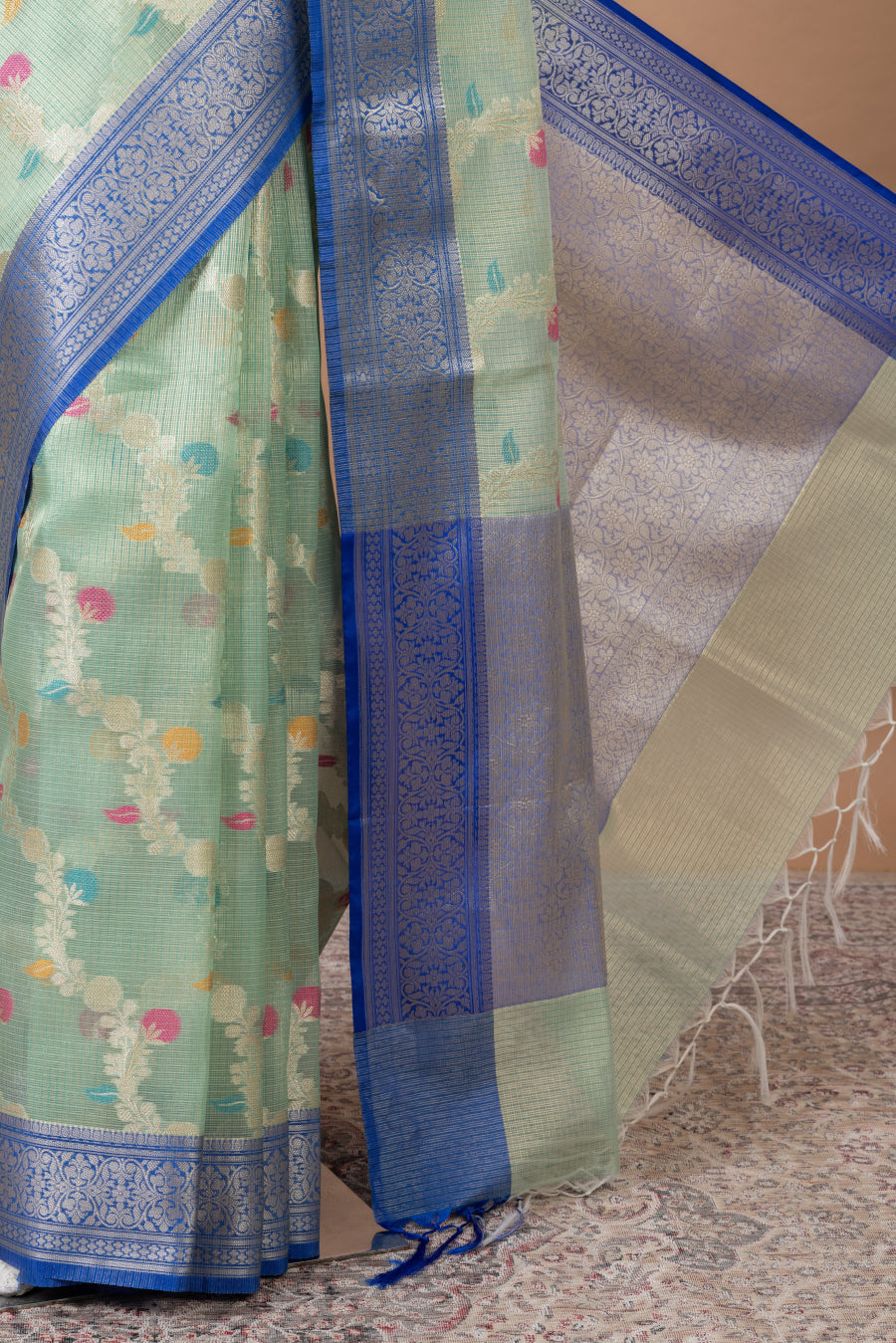 Tarang Banarasi Tissue