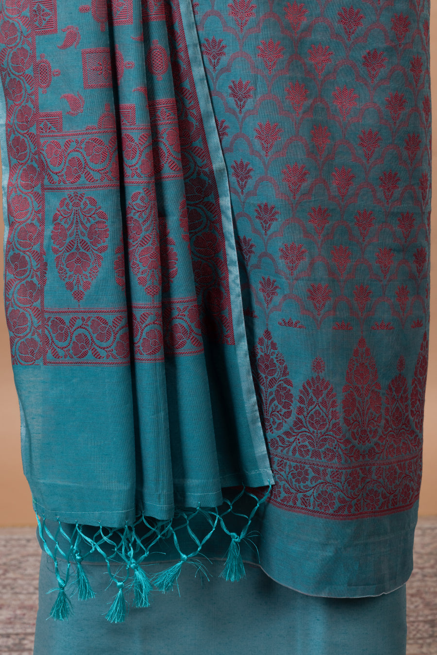 Kumud Woven Chanderi Suit with Woven Chanderi duppatta & plain bottom